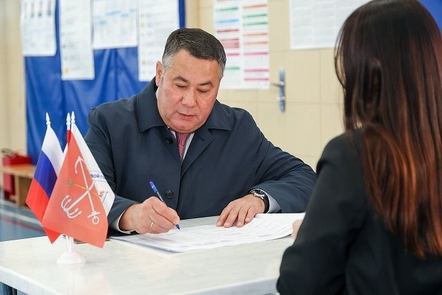 Игорь Руденя проголосовал на выборах Депутатов Государственной Думы Федерального Собрания Российской Федерации | ФОТО с официального сайта полномочного представителя Президента Российской Федерации в Северо-Западном федеральном округе / szfo.gov.ru