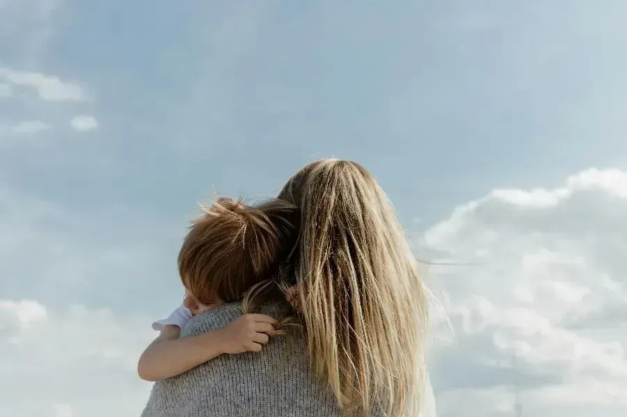 Морской технический университет поможет молодым родителям  | ФОТО Bethany Beck on Unsplash