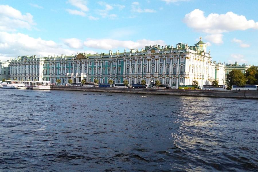 В Петербурге «Метеор» сел на мель | ФОТО Ксении ЯКУБОВСКОЙ 