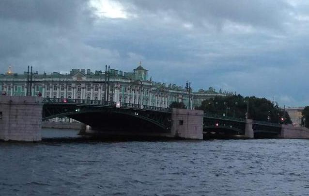 Сегодня Петербург почувствует влияние теплого атлантического циклона | Фото: Ксения Якубовская