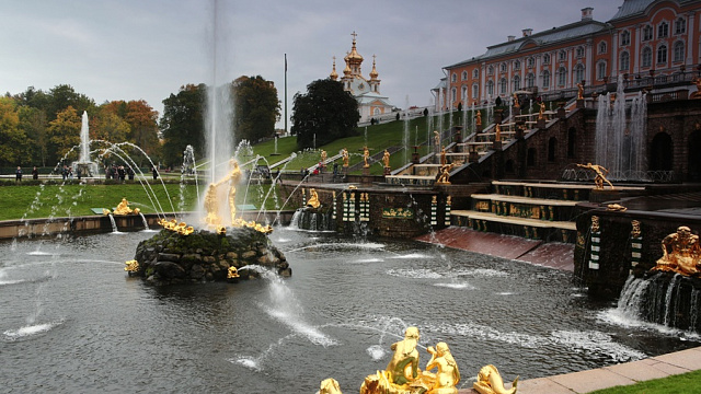 В Петергофе открылась выставка проекта по сохранению культуры коренных народов Ленинградской области