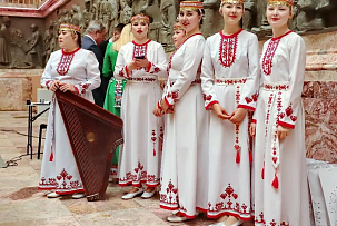 В Петербурге реализуют проект по сохранению музыкальной традиции народов води и ижоры