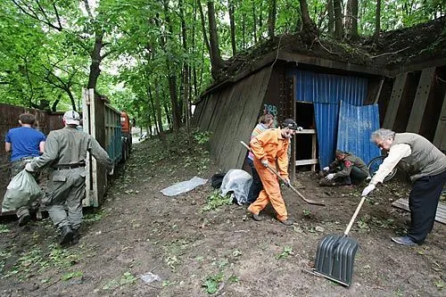 Им море виделось из бункера | ФОТО Дмитрия СОКОЛОВА