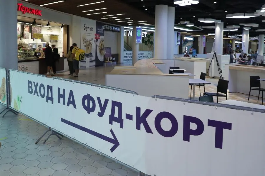 Фуд-корты обратились к губернатору Беглову за компенсацией | ФОТО пресс-службы Смольного