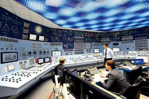Новая сила кольского атома | Атомная электростанция не только сформировала энергетический ресурс Кольского полуострова, но и позволила сократить число котельных и ТЭЦ, работавших на мазуте и угле. Сохраняя, таким образом, хрупкую экосистему Заполярья. <br>ФОТО Льва ФЕДОСЕЕВА/ТАСС
