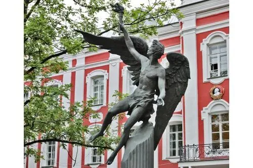 Пора уже запретить грабли | ФОТО Сергея ГРИЦКОВА