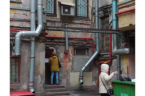 Ресторация дала трещину | ФОТО Дмитрия СОКОЛОВА