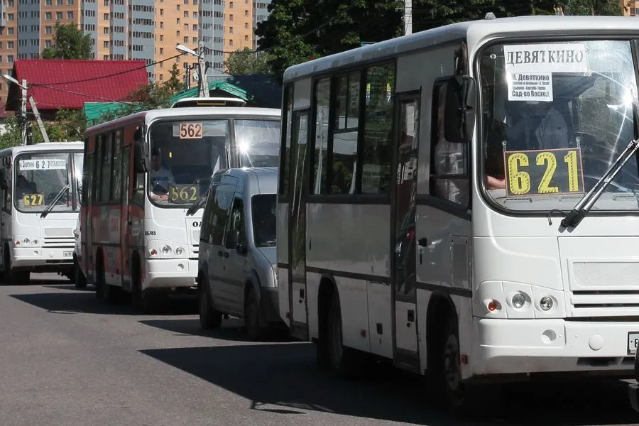 Разрыв «шва». К чему ведет «оптимизация» транспорта между Петербургом и Ленобластью | ФОТО Дмитрия СОКОЛОВА
