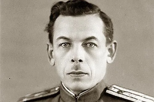 И воевал и строил | 