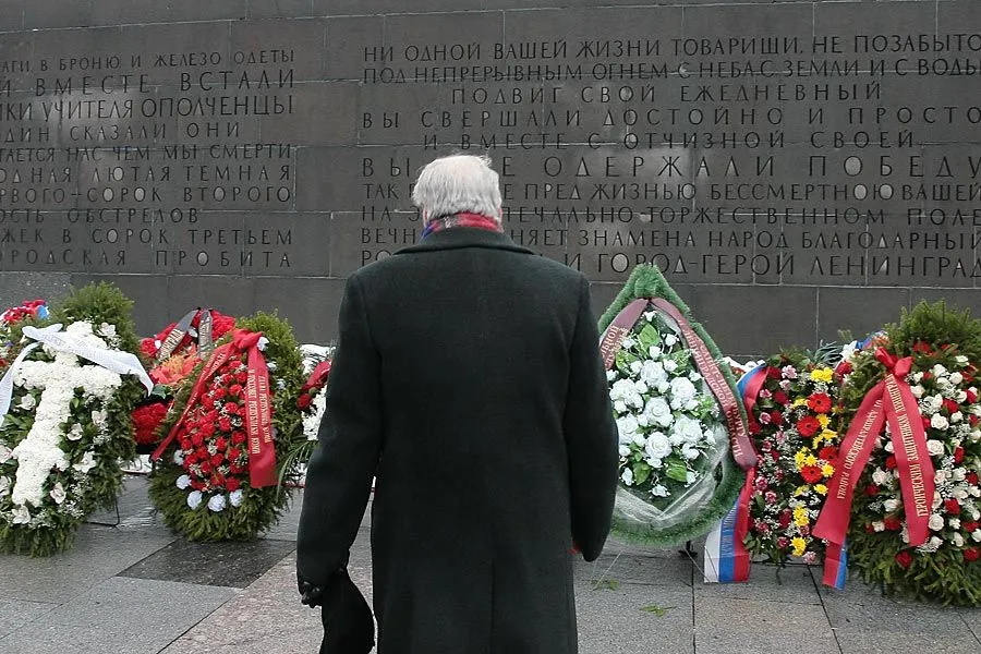 Помним в радости и в горе | ФОТО Дмитрия СОКОЛОВА